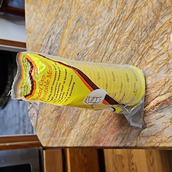 METRIC Wonder Cup Vintage - Picture 2 of 5